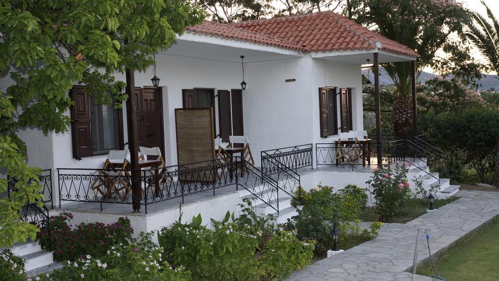 Pavlimari Studios Pyrgi Thermis Bagian luar foto